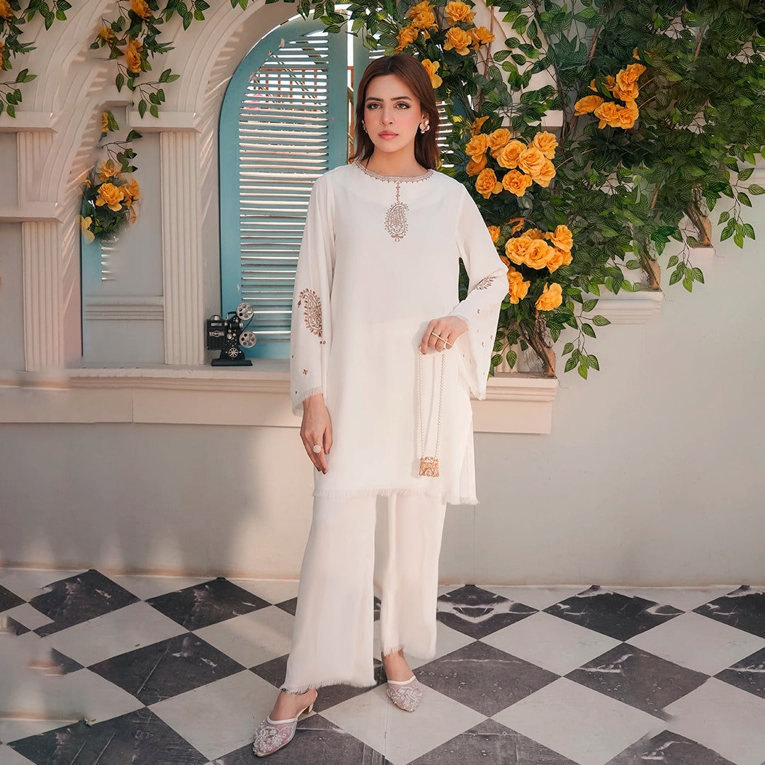 Eira Grace — women's made-to-order kurta set | Sachi Vera Pakistan