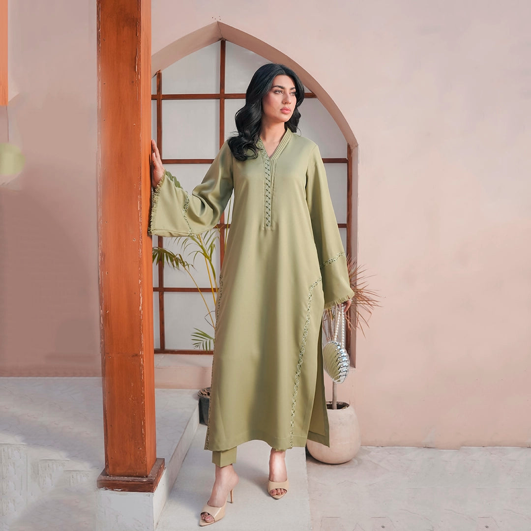Moss Muse Set — front view | Sachi Vera Pakistan
