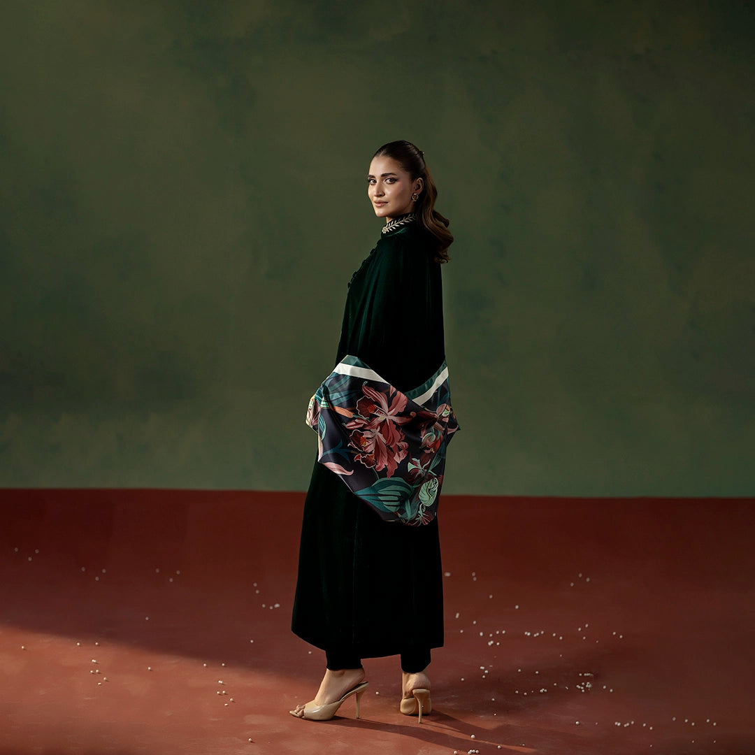 Majestic Moss Set with Luxury Draped Wrap — front view | Sachi Vera Pakistan
