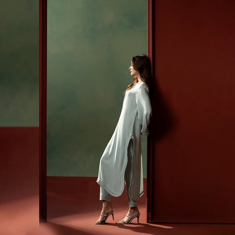 Velisse Soft Kurta Set — back view | Sachi Vera Pakistan