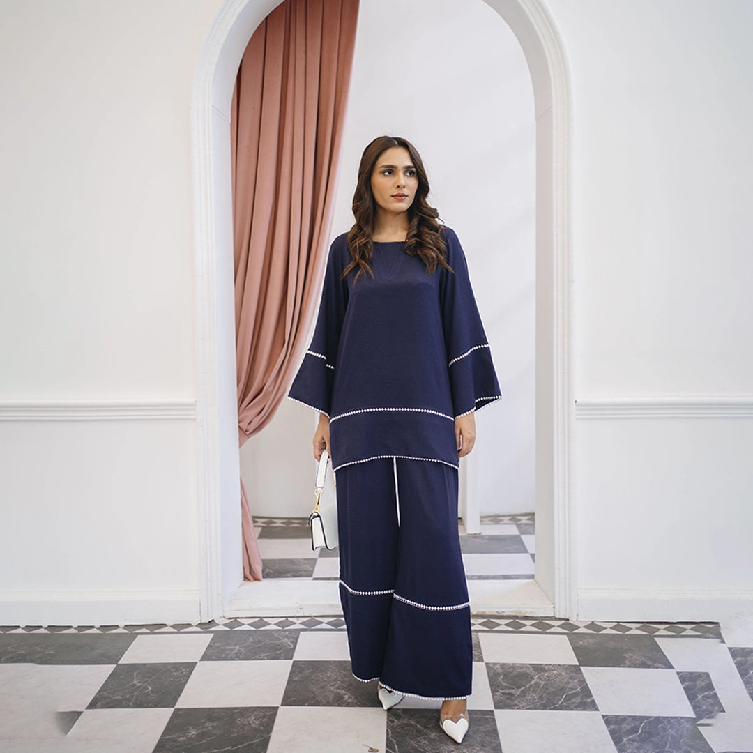 Midnight Grace — full look | Sachi Vera Pakistan