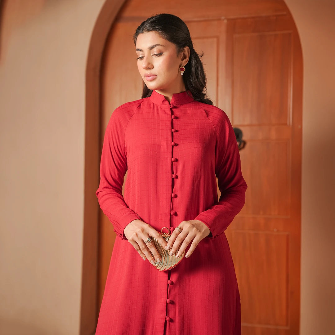 Scarlet Royale — front view | Sachi Vera Pakistan