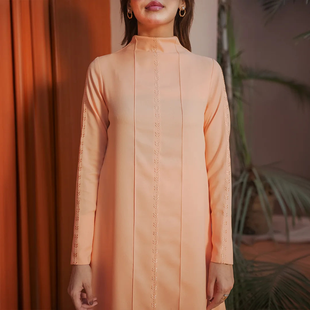 Apricot Lumière — detail view | Sachi Vera Pakistan