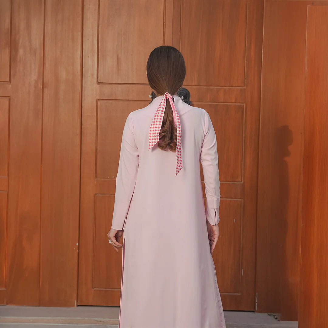 Blush Signature Set — close-up | Sachi Vera Pakistan