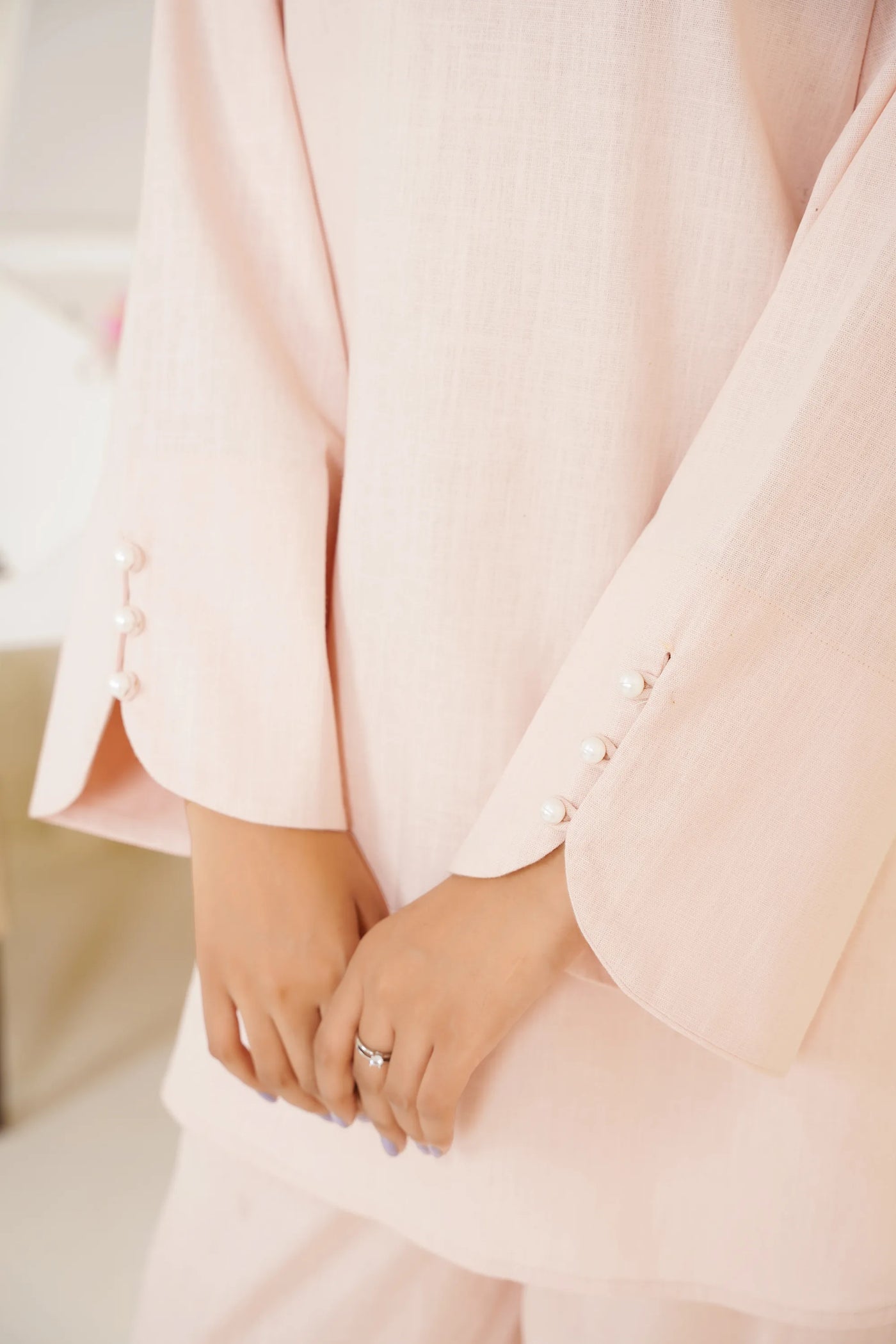 Linen Kiss — full look | Sachi Vera Pakistan
