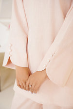 Linen Kiss — full look | Sachi Vera Pakistan