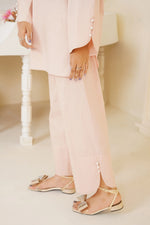 Linen Kiss - Sachi Vera