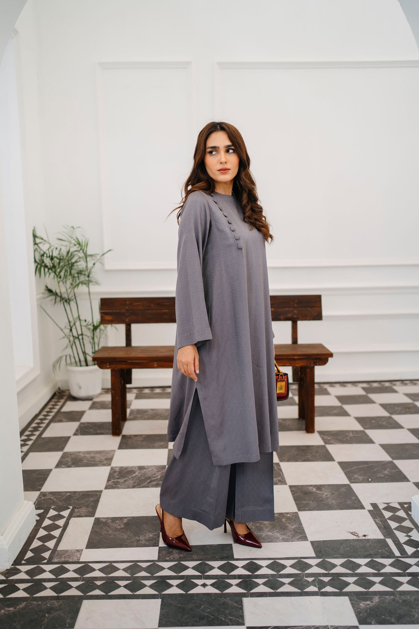 Dusty Shadow — detail view | Sachi Vera Pakistan