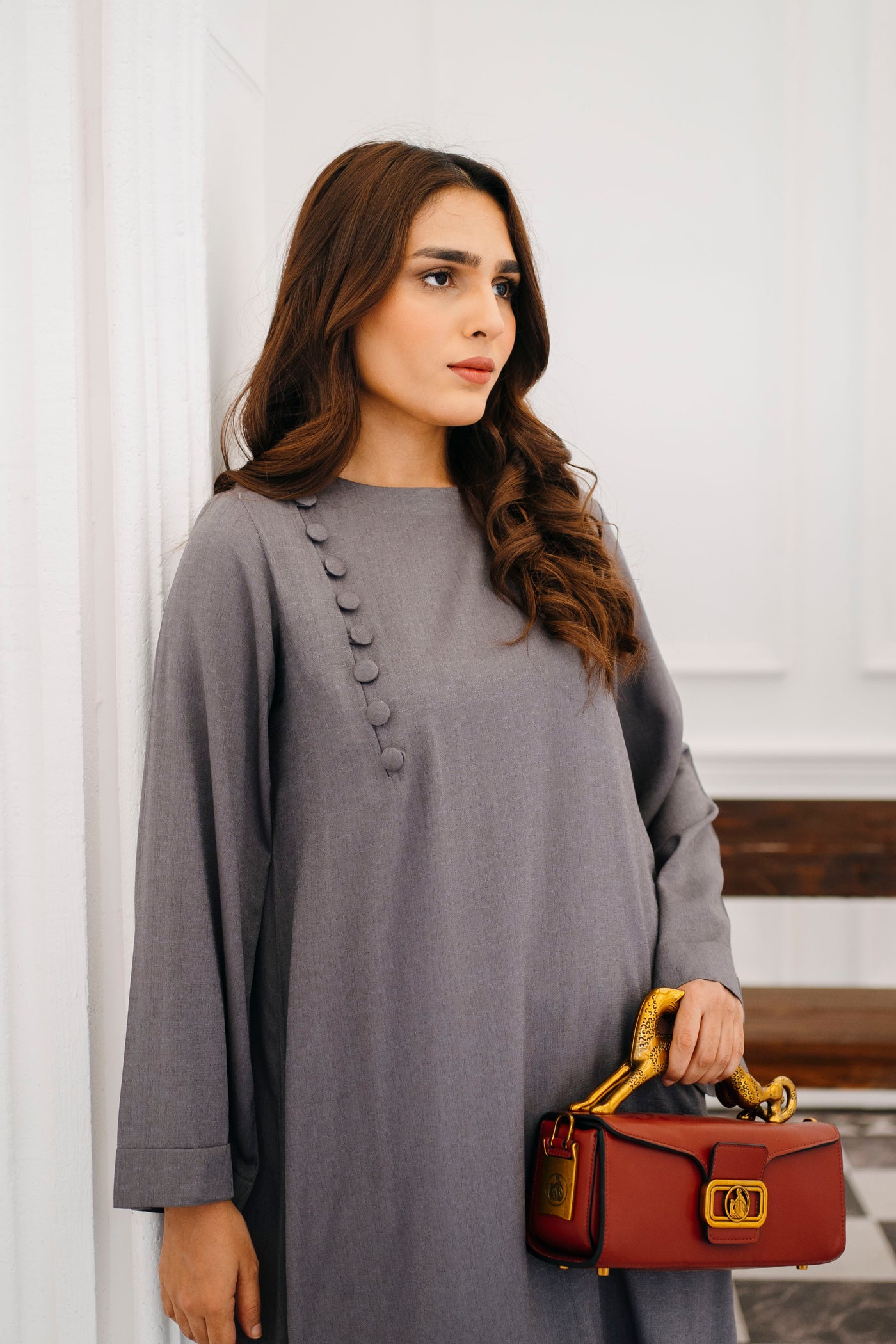 Dusty Shadow — front view | Sachi Vera Pakistan