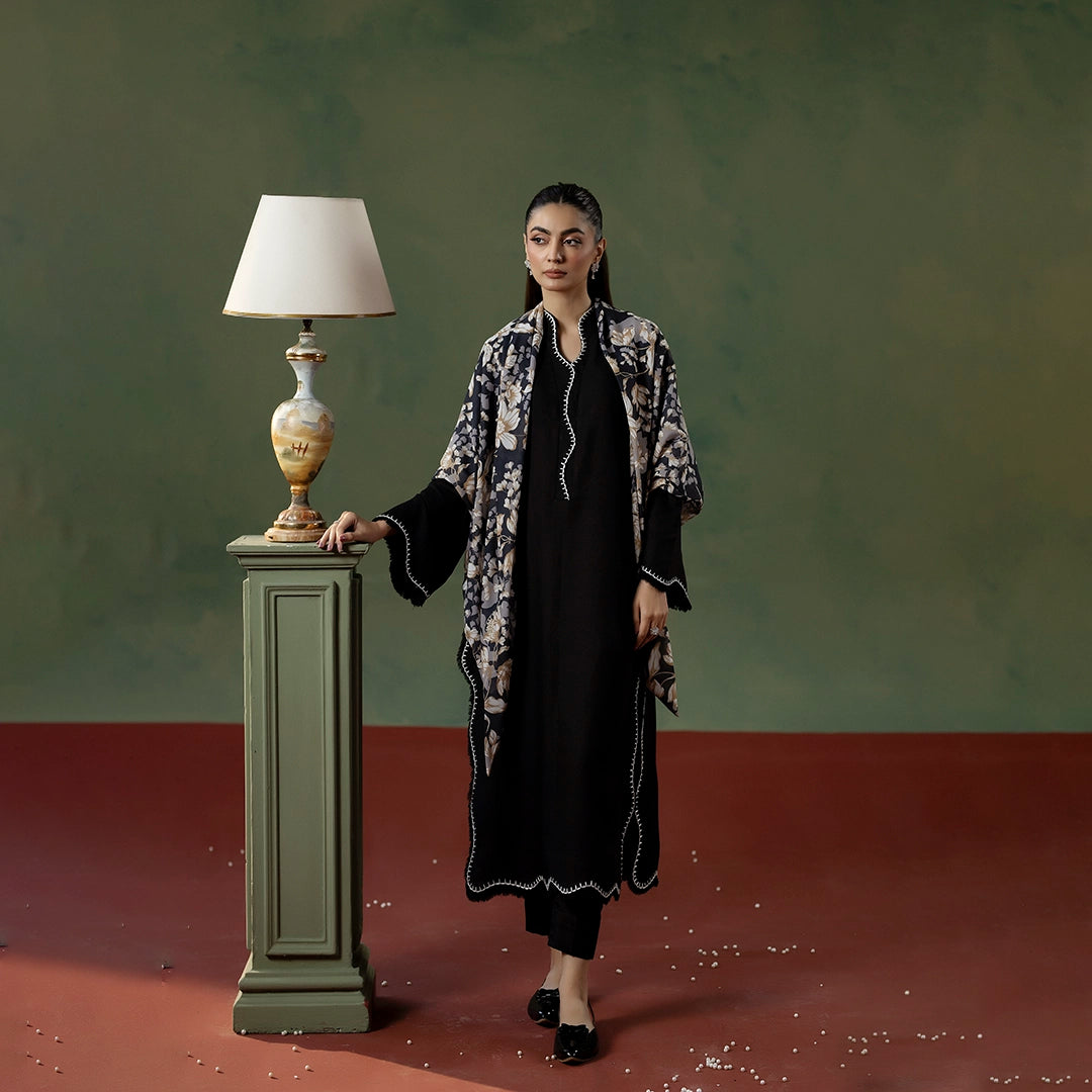 Shadowline Stitch Set — side view | Sachi Vera Pakistan