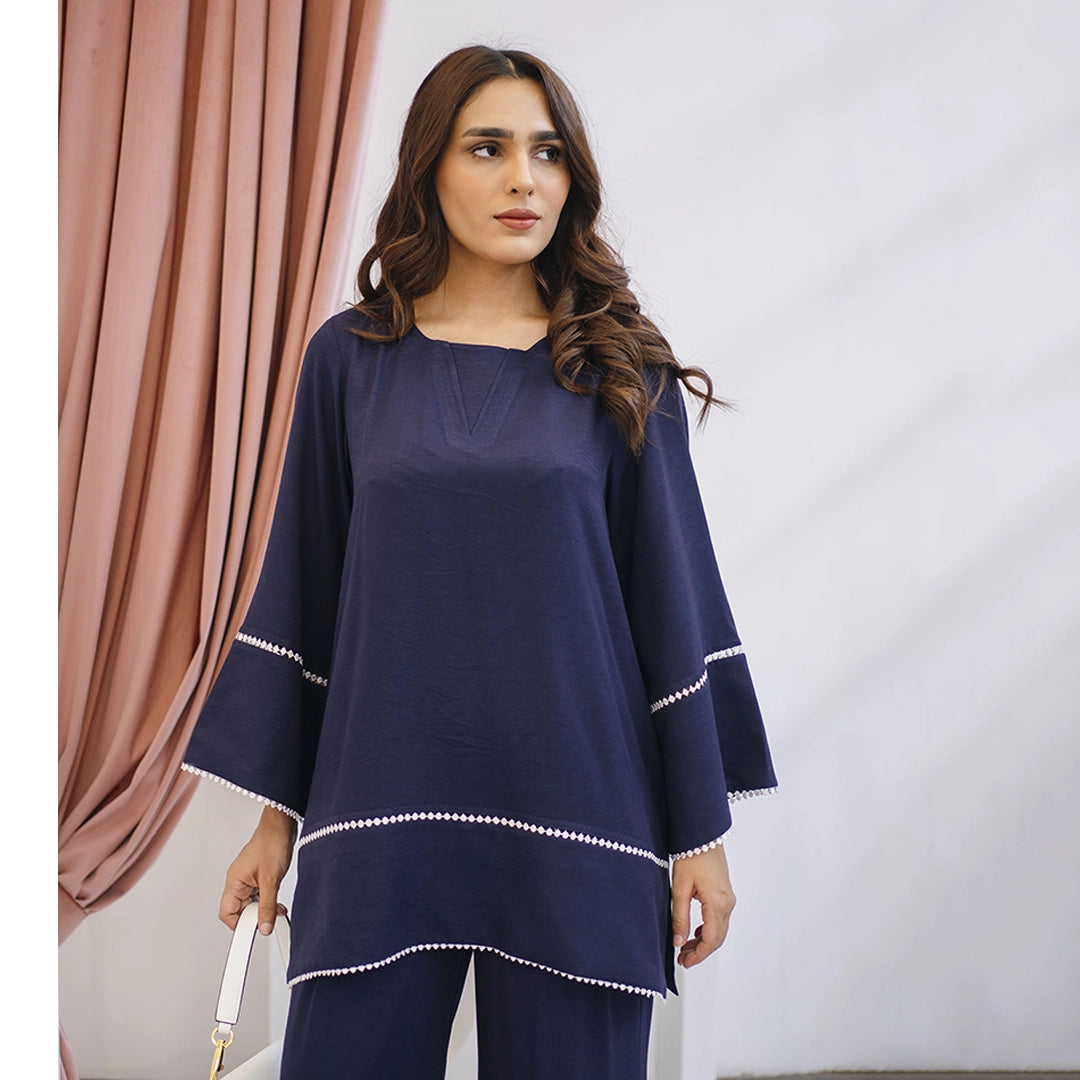 Midnight Grace — back view | Sachi Vera Pakistan