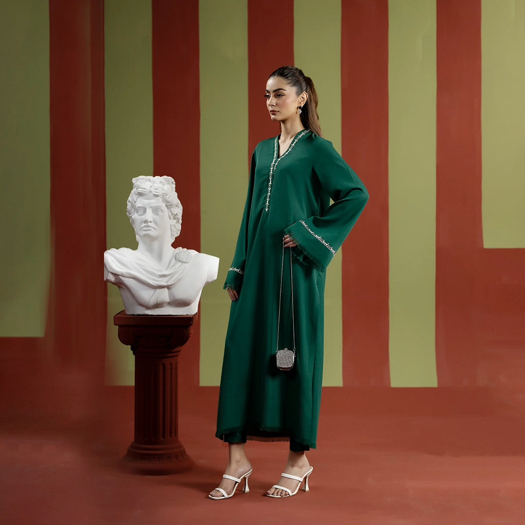 Royal Emerald Dress — side view | Sachi Vera Pakistan