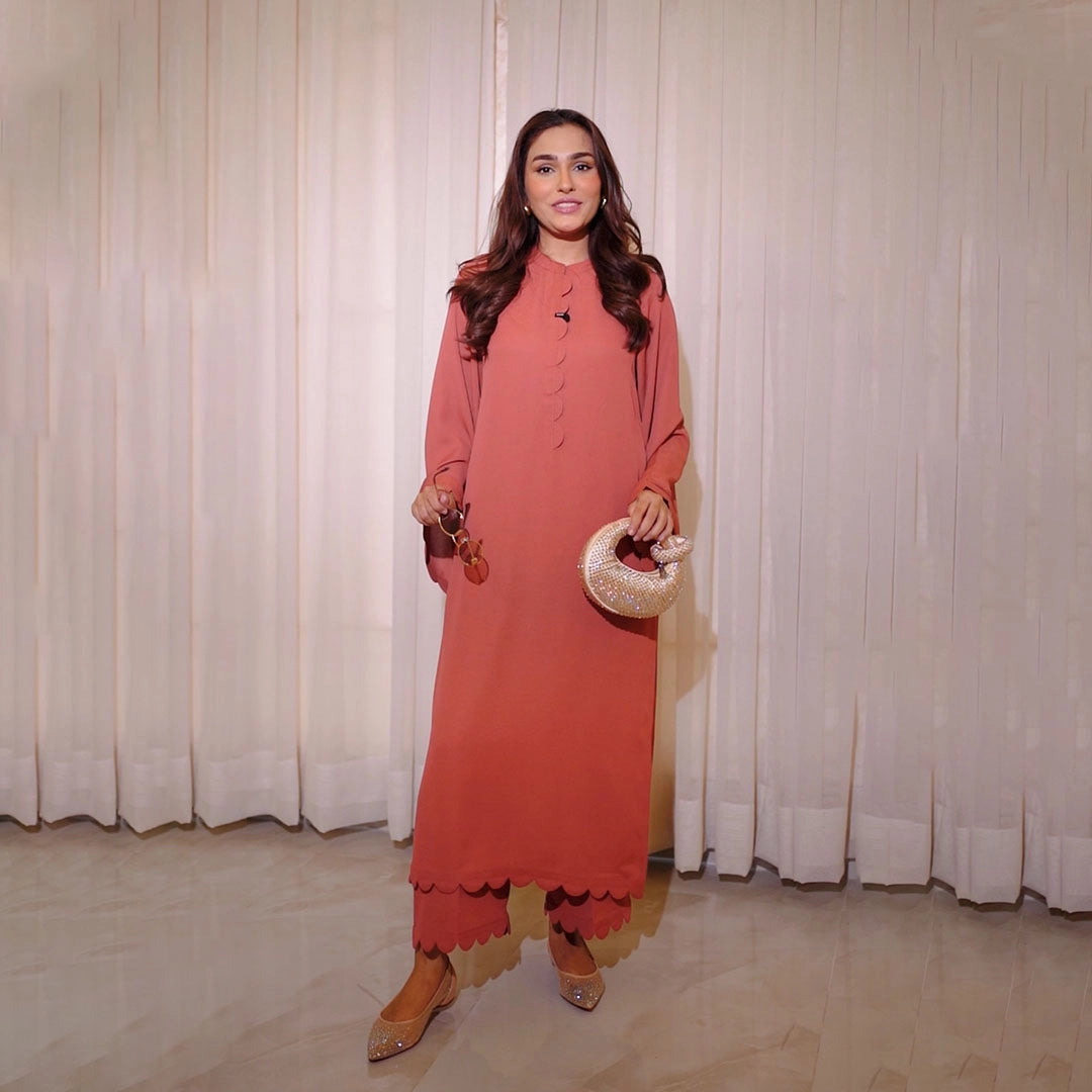 Burnt Rose Scalloped Set — front view | Sachi Vera Pakistan