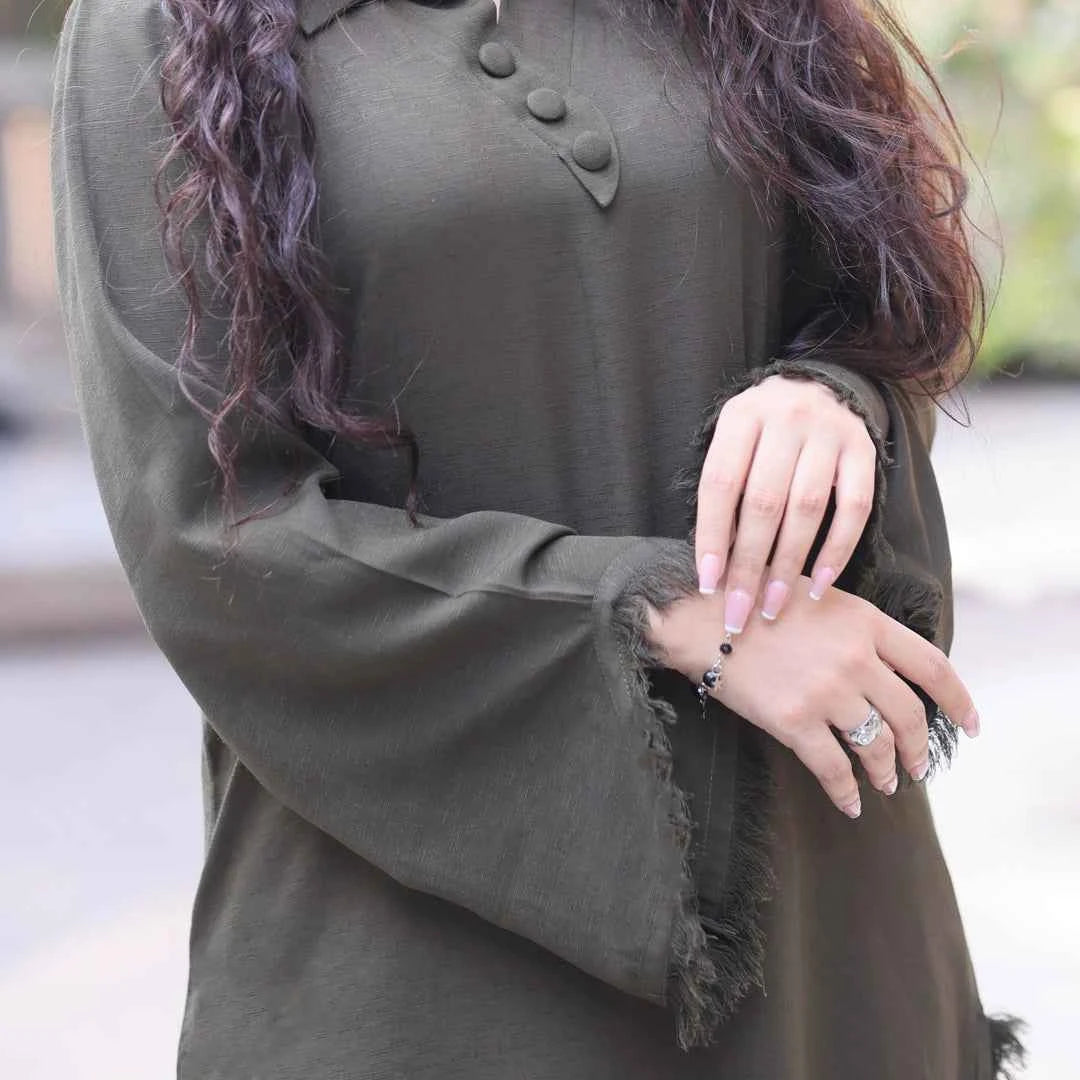 Olive Ease Dress — detail view | Sachi Vera Pakistan