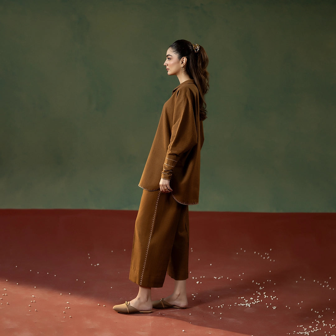 Bronze Textured Set — side view | Sachi Vera Pakistan