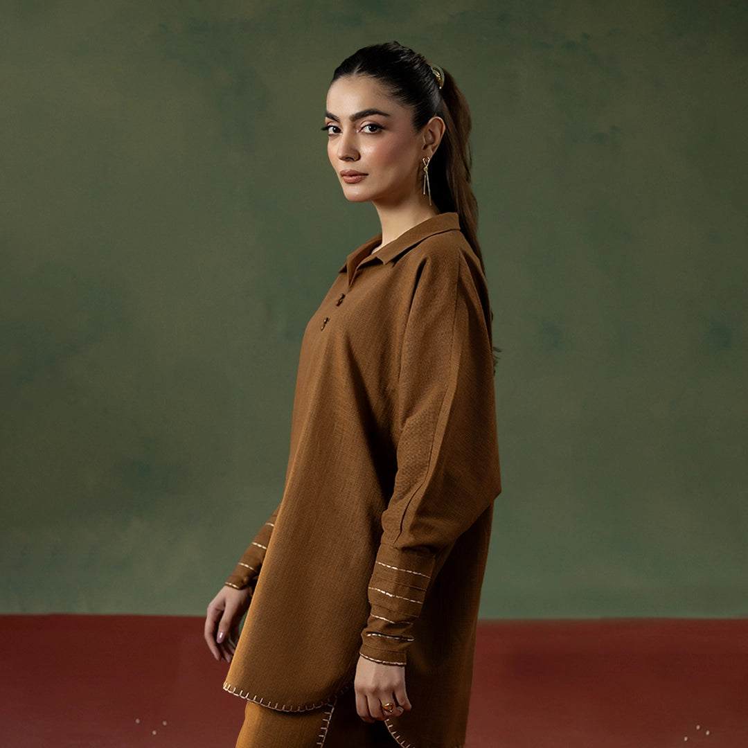 Bronze Textured Set — close-up | Sachi Vera Pakistan