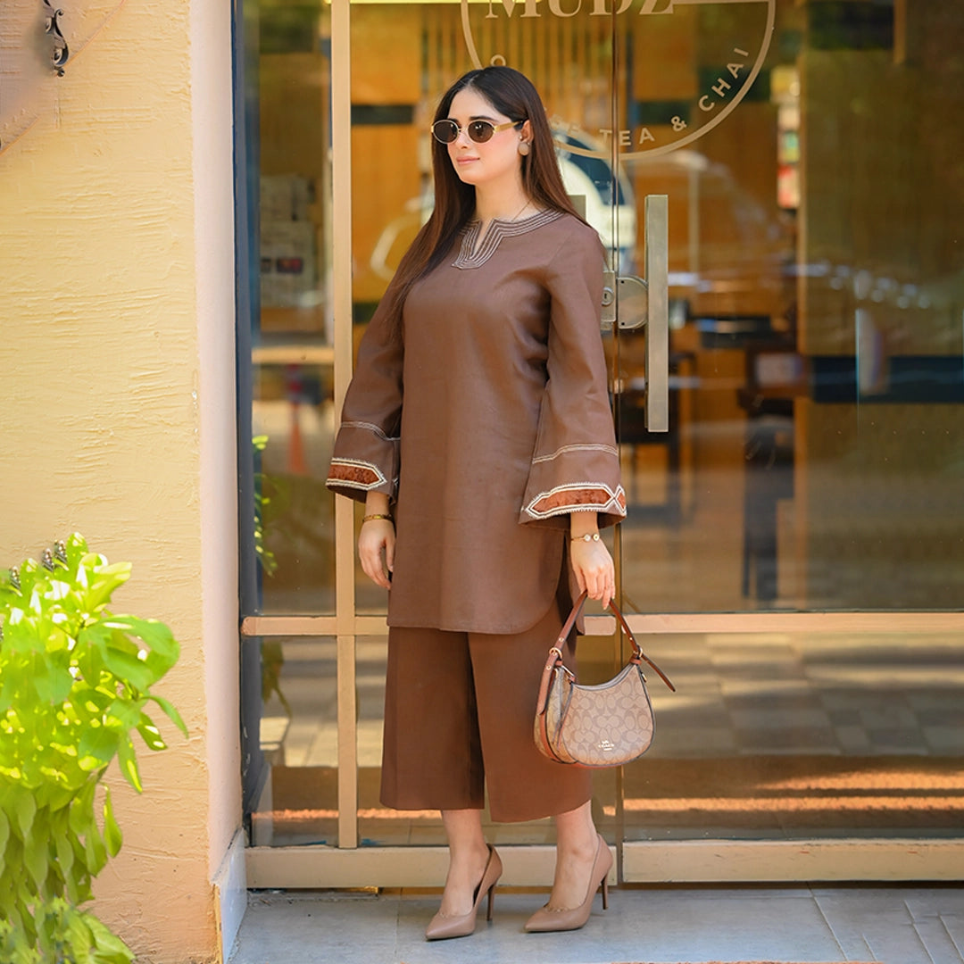 Cocoa Dusk Set — back view | Sachi Vera Pakistan