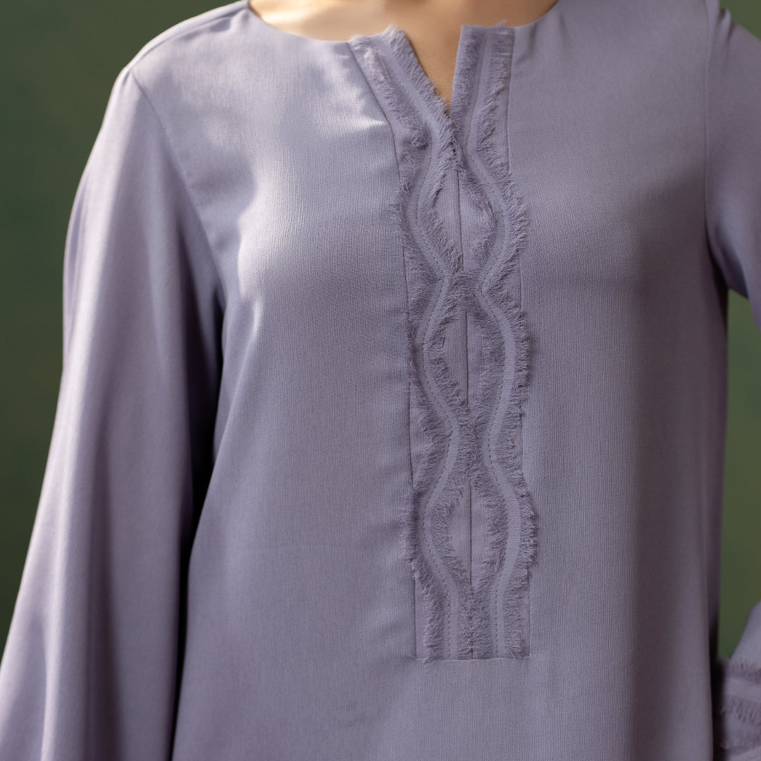 Lilac Grace Dress — styled view | Sachi Vera Pakistan