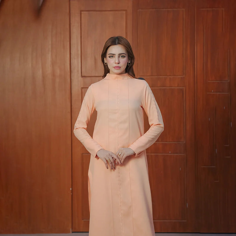 Apricot Lumière — front view | Sachi Vera Pakistan