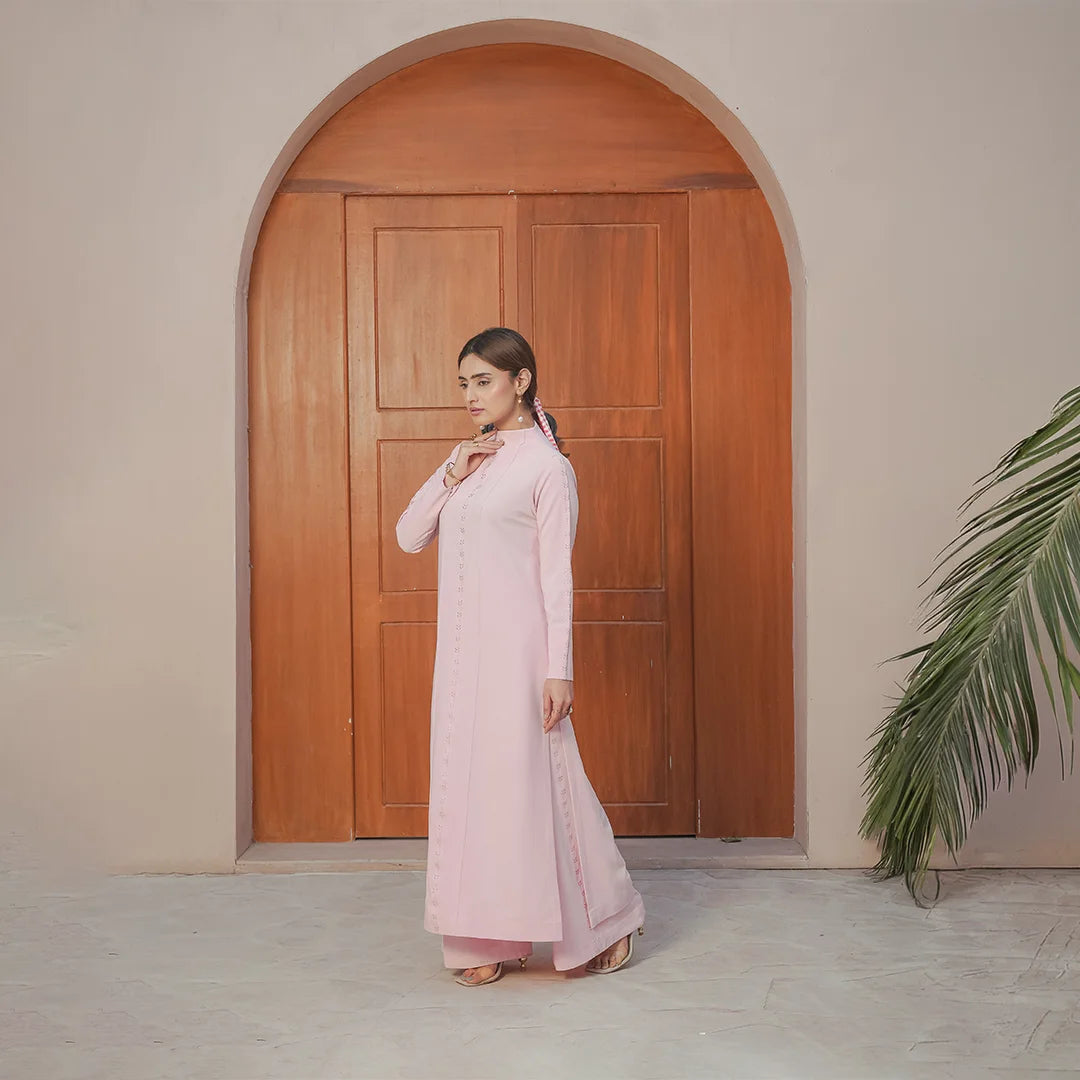 Blush Signature Set — front view | Sachi Vera Pakistan