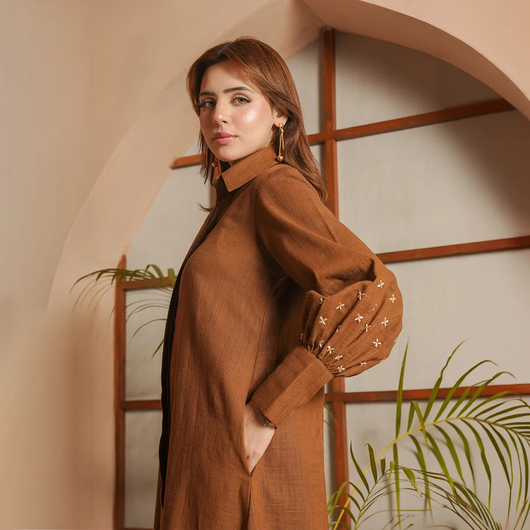 Rustique Aura — front view | Sachi Vera Pakistan