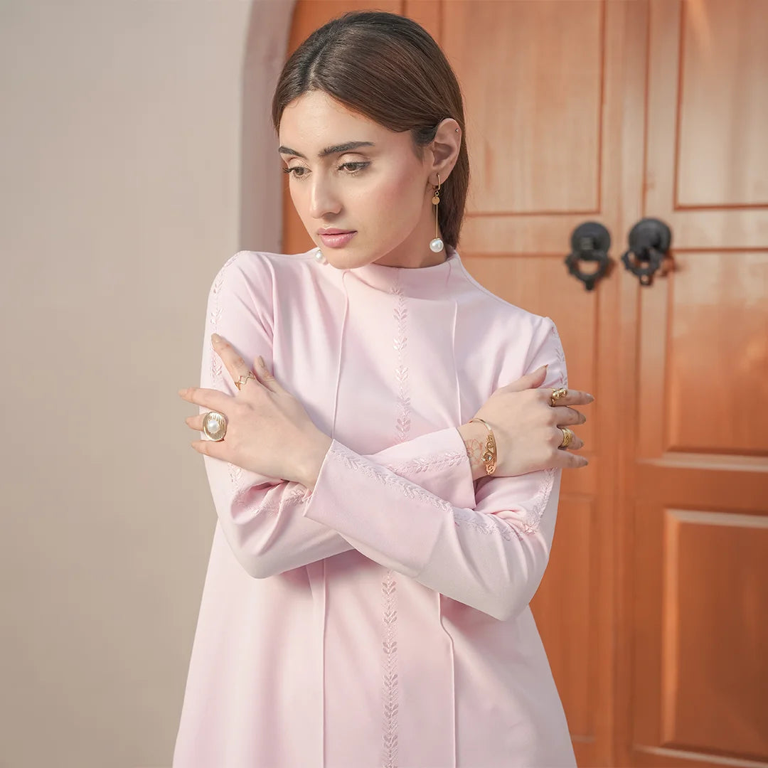 Blush Signature Set — side view | Sachi Vera Pakistan