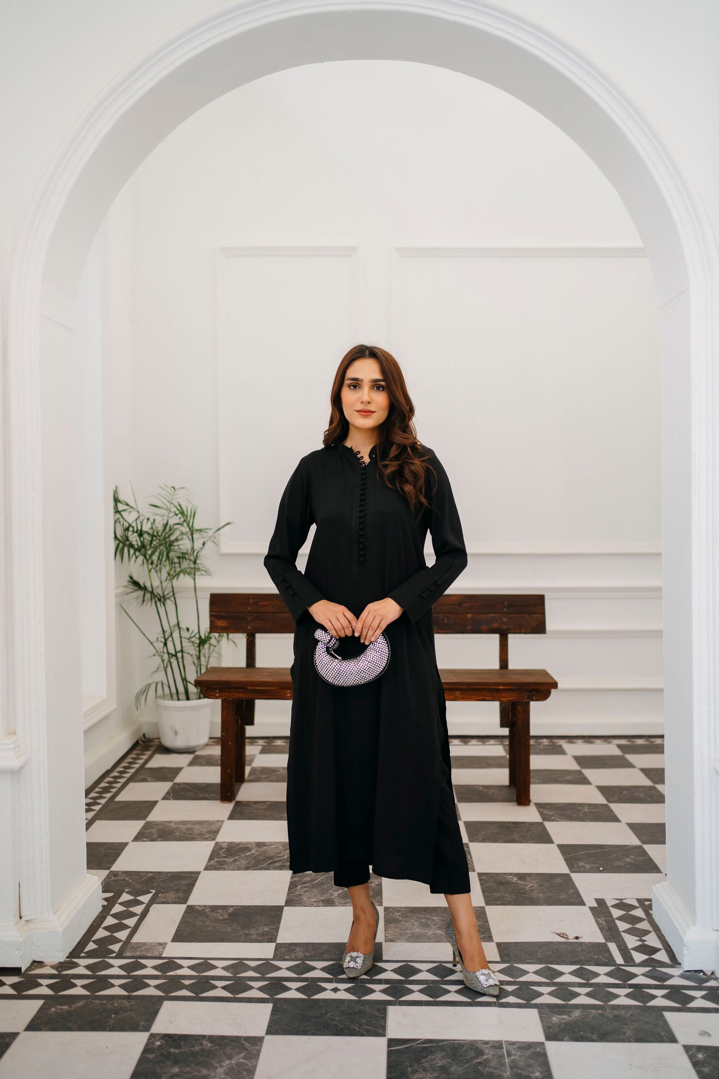Velora Noir — women's made-to-order kurta set | Sachi Vera Pakistan